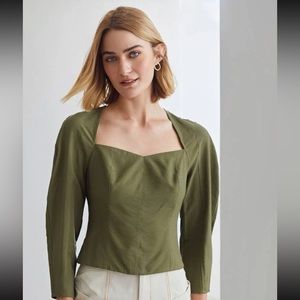 Green long sleeve top